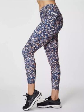NWOT SWEATY BETTY The Power 7/8 Length 24” Leggings Pixelated Mosaic Pattern